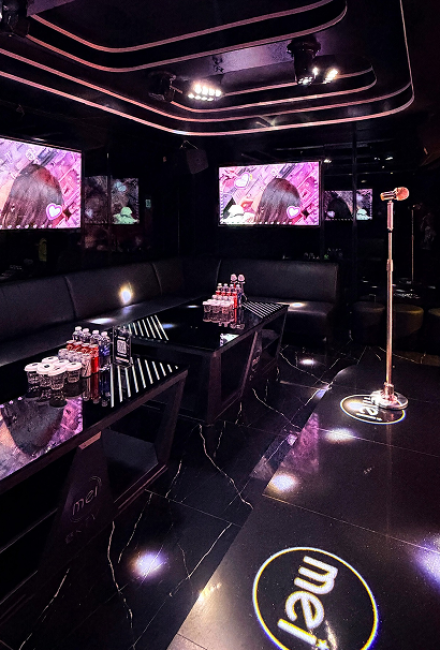 Karaoke Q1 Không Gian Đẹp – Giá Hợp Lý – Lý Tưởng Tổ Chức Sinh Nhật, Họp Mặt